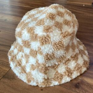 Steve Madden Checkered Teaddybear Bucket Hat